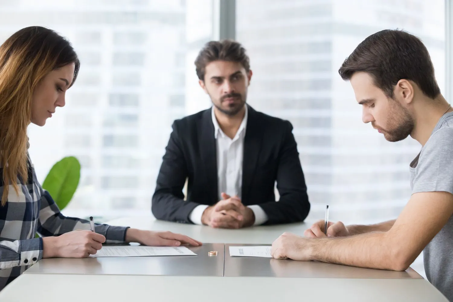 How EH Mediation Guides Couples Toward Fair and Balanced Outcomes Chard